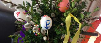 Palmbuschen binden mit Kindern